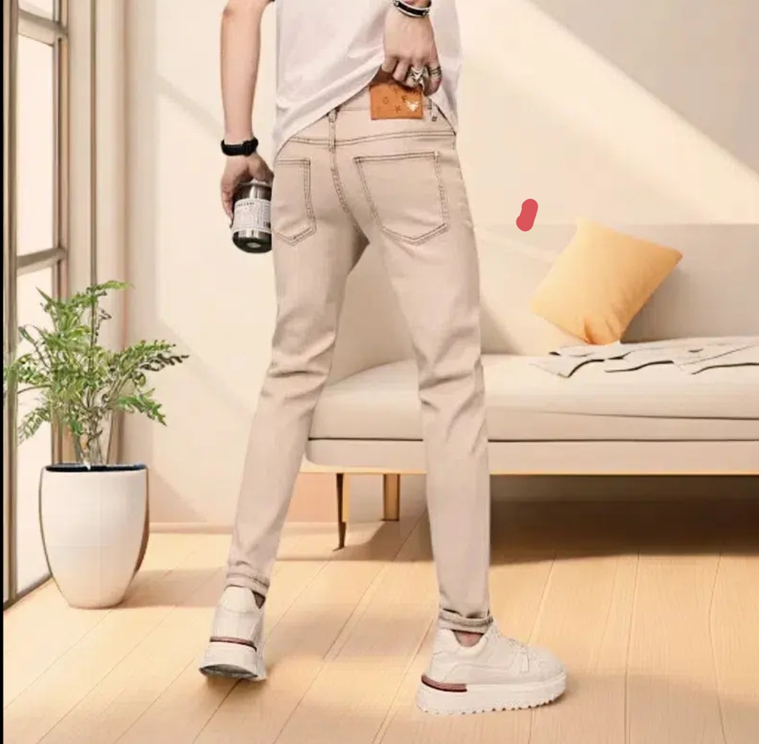 欧版男士牛仔裤修身小直筒修身休闲卡其色400-500