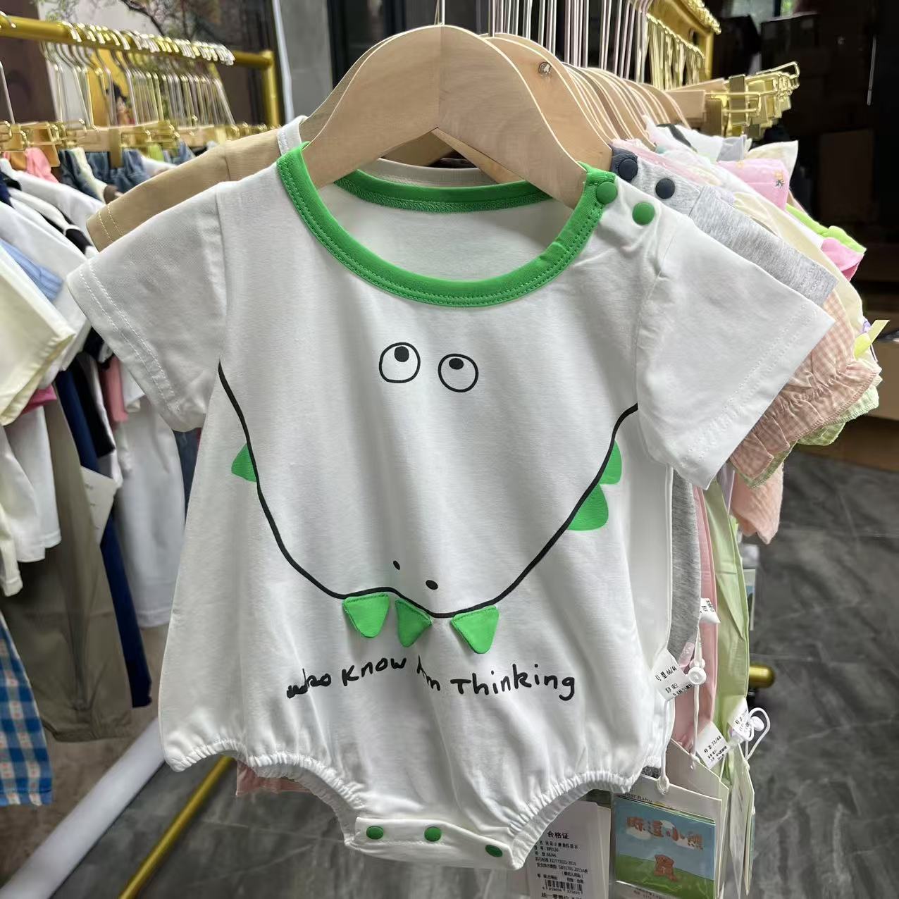 呆呆小鳄鱼宝宝包屁衣