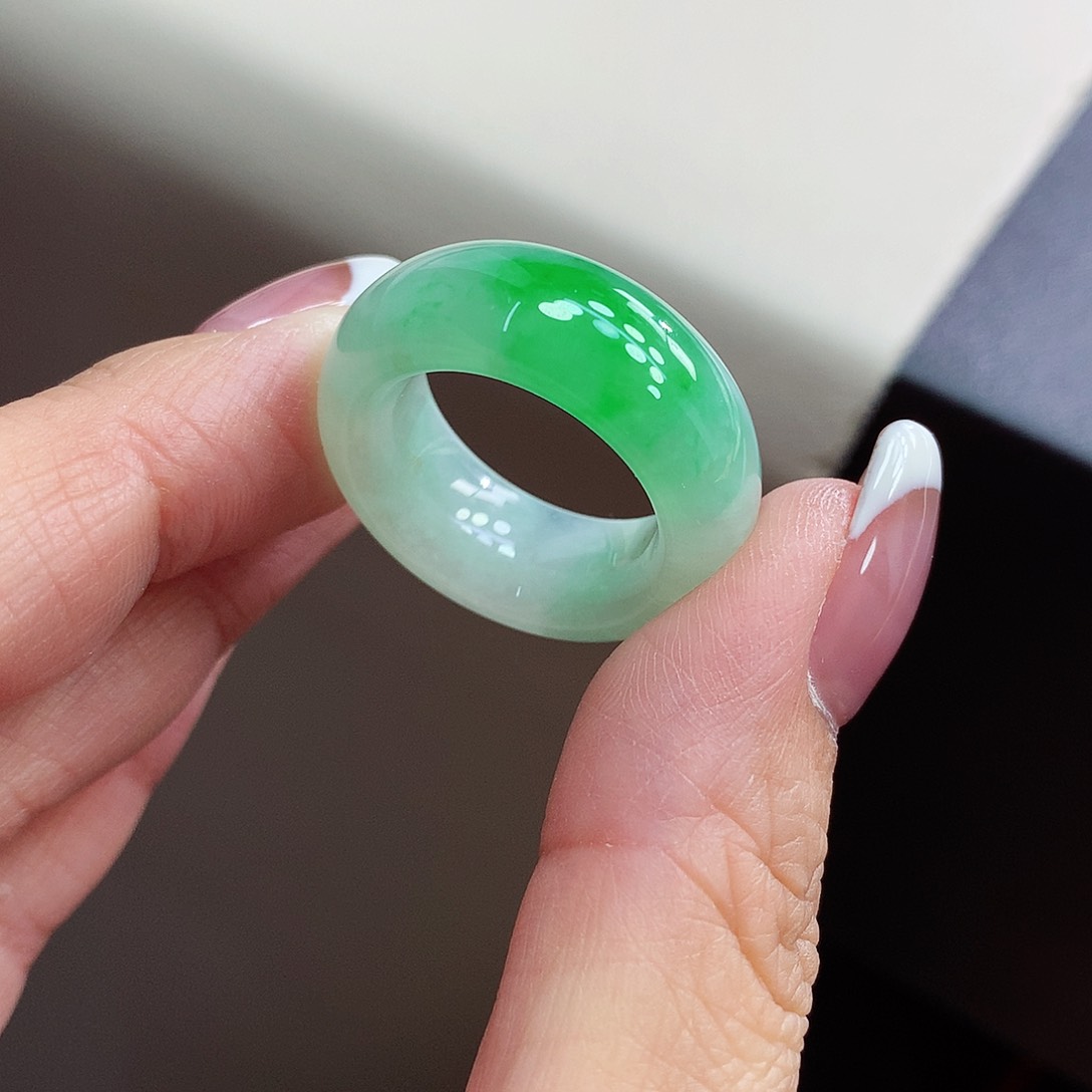 未镶嵌戒指翡翠18号