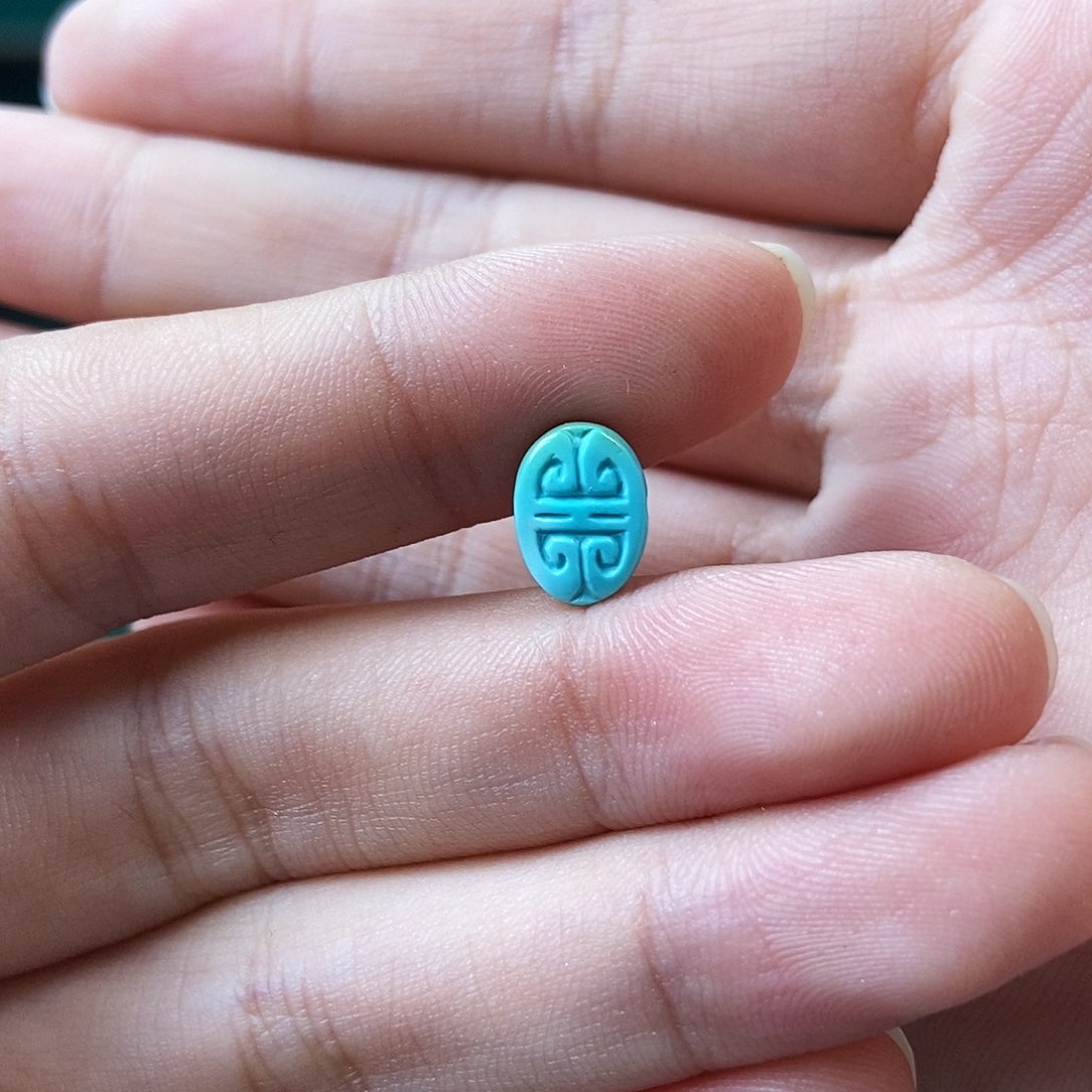 未镶嵌绿松石珠宝奇石