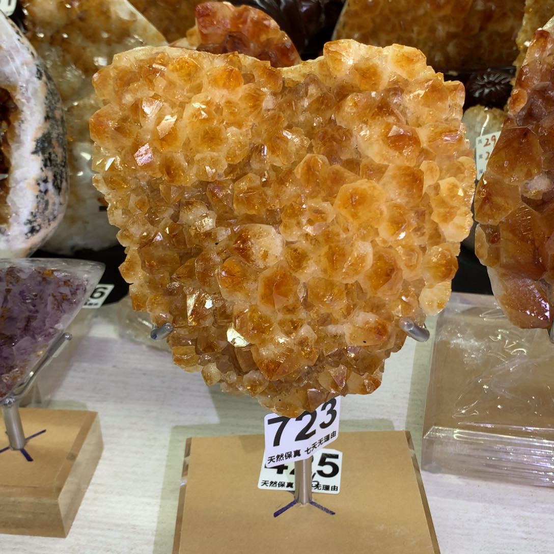 水晶摆件未镶嵌11