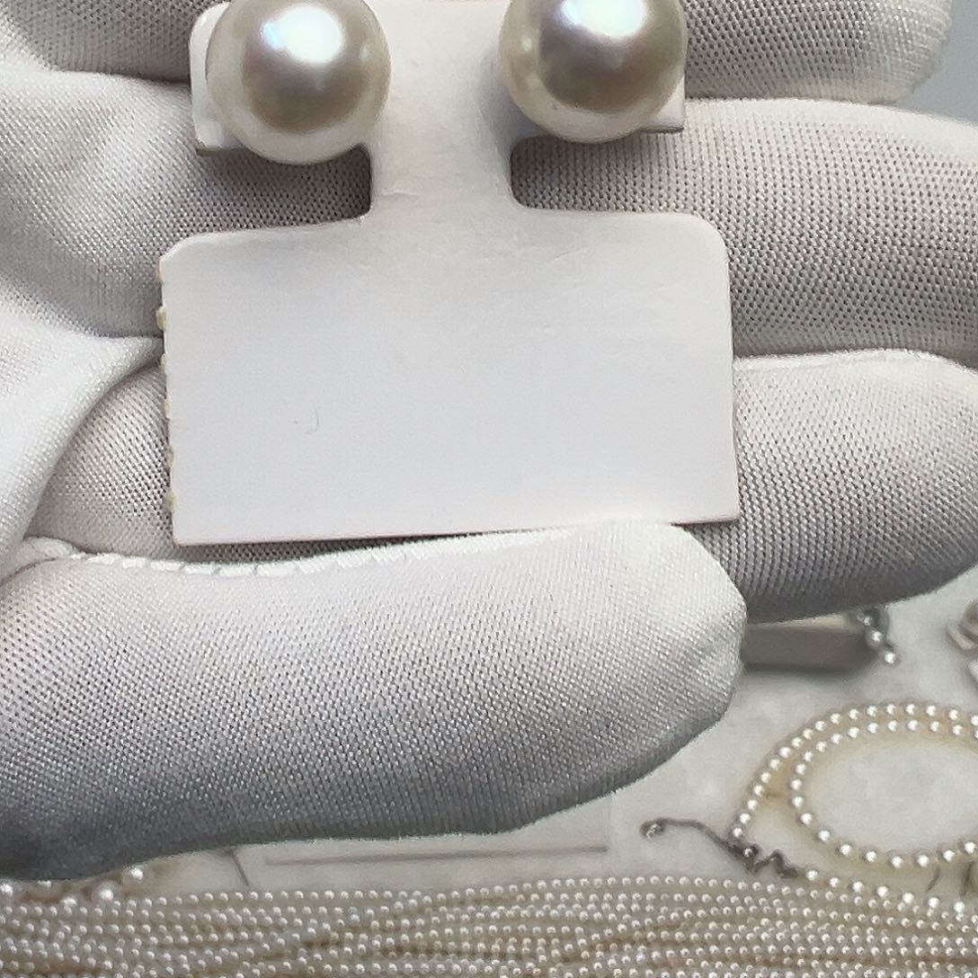 皮***欣耳饰淡水珍珠18K金镶嵌11-12极光微瑕