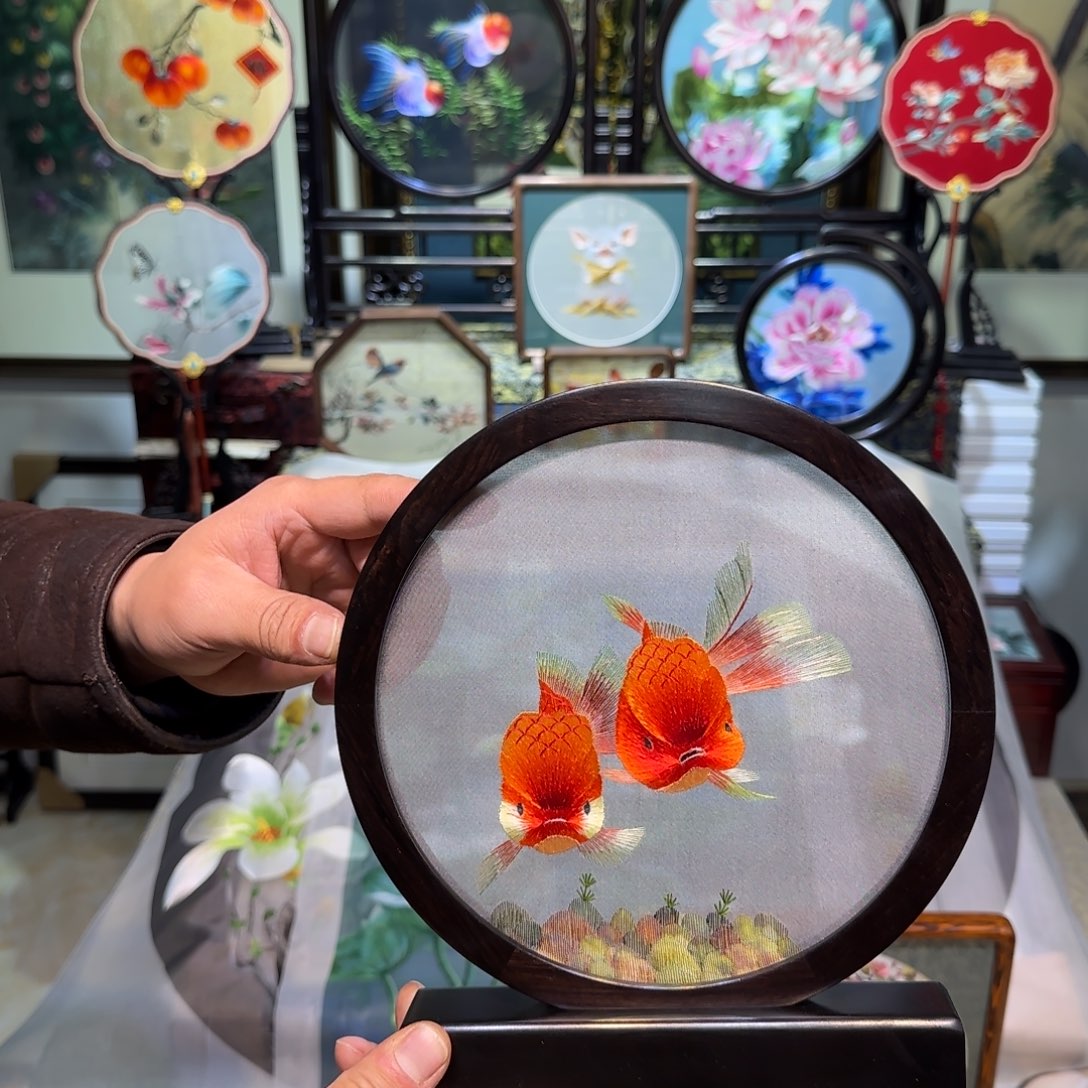 刺绣刺绣工艺精湛