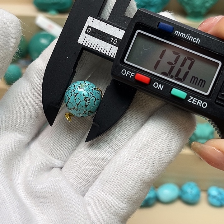 绿松石珠宝未镶嵌