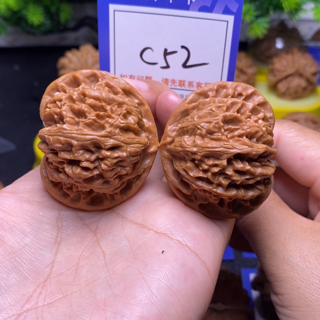 把件桃核45♥️宫灯c52