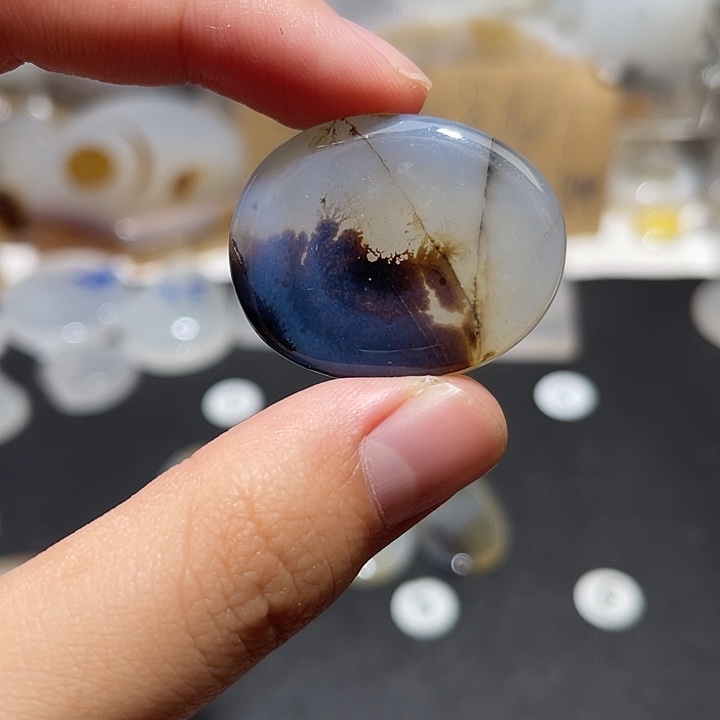 玛瑙/玉髓颈饰未镶嵌