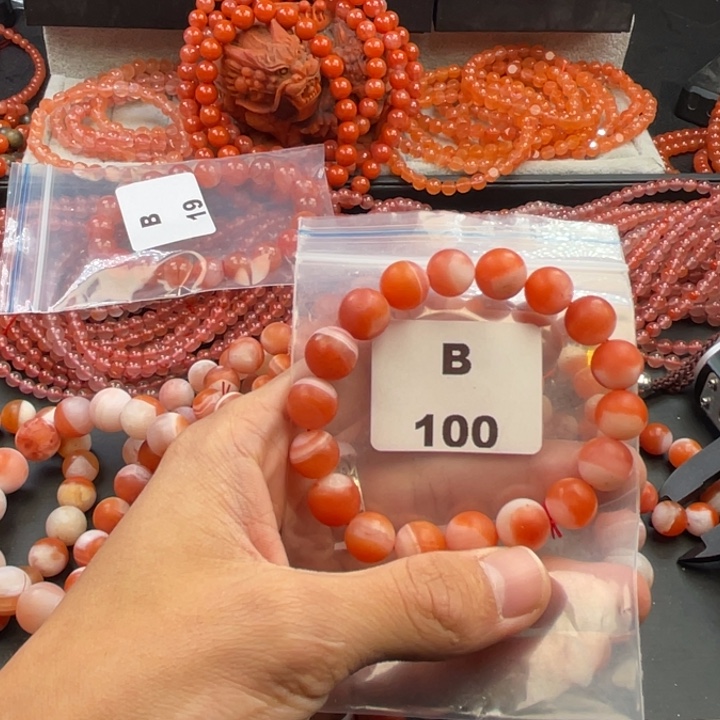 南红玛瑙未镶嵌多样性发货默认微瑕称重11mm