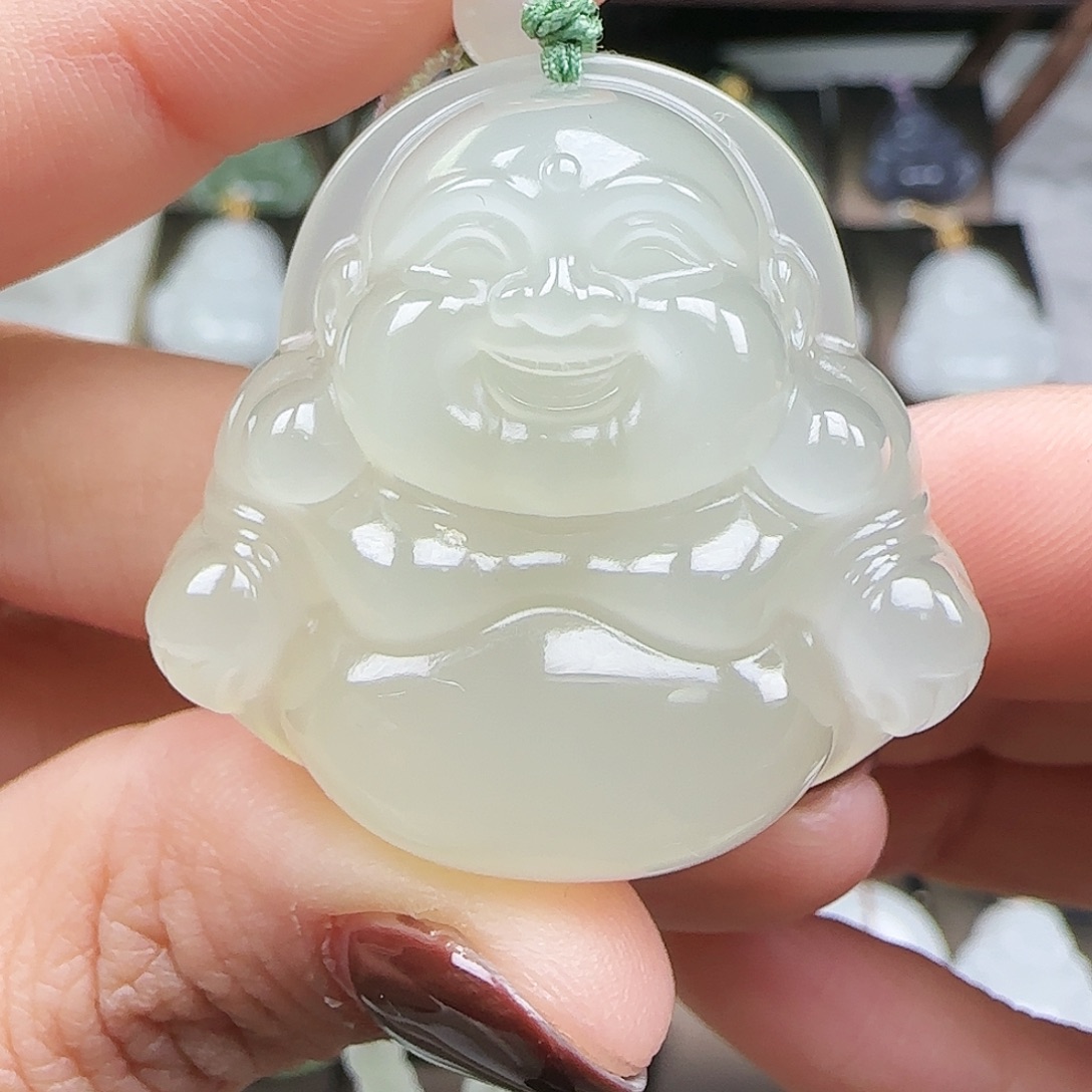 和田玉未镶嵌吊坠(赠链)