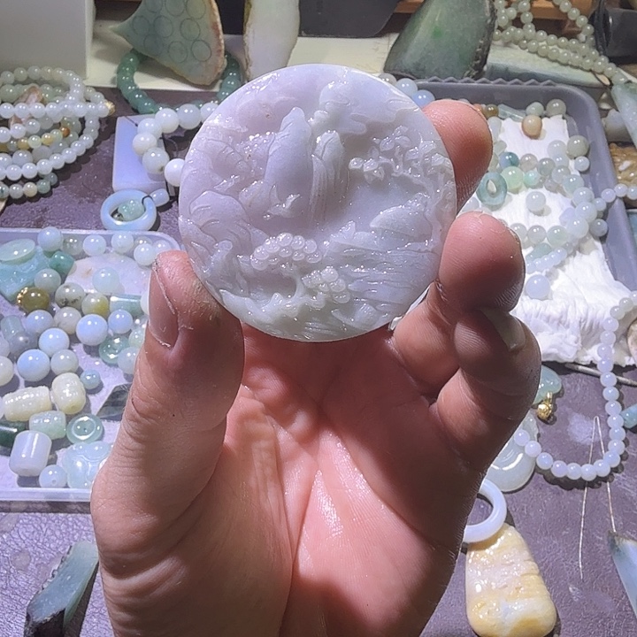 天然缅甸翡翠山水牌