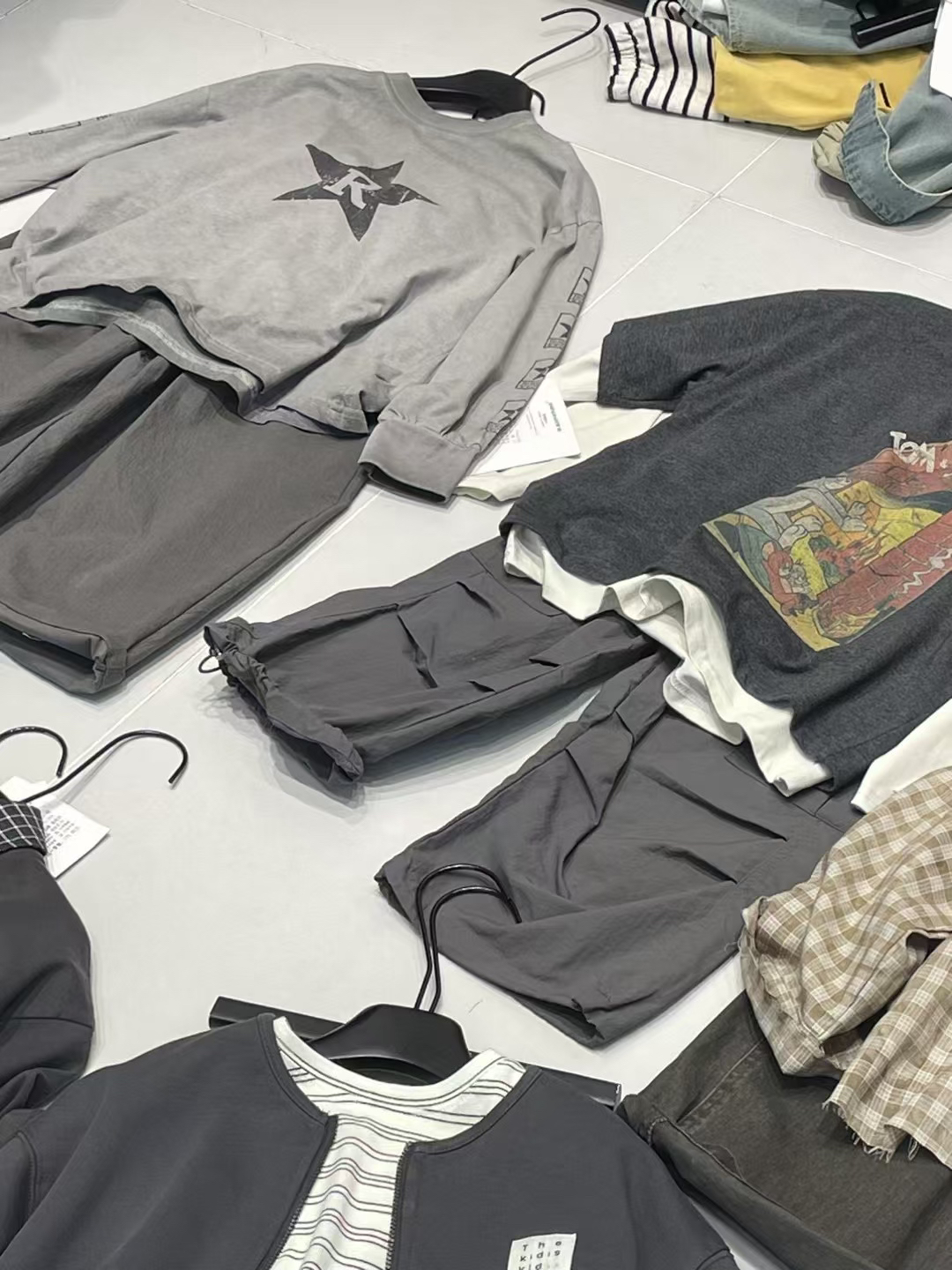 字母提花套头毛衣秋冬百搭圆领针织上衣长袖