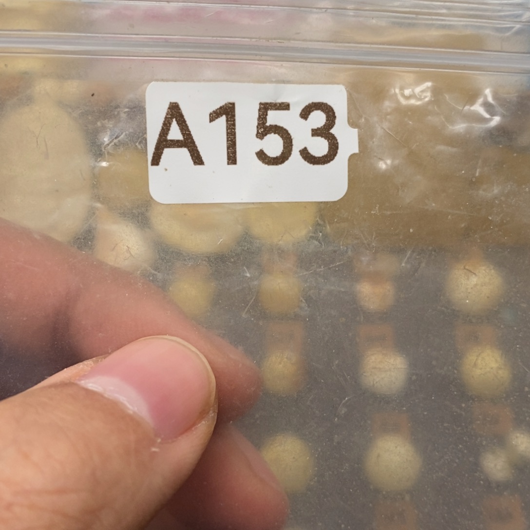 L***n蜜蜡未镶嵌裸石嗯