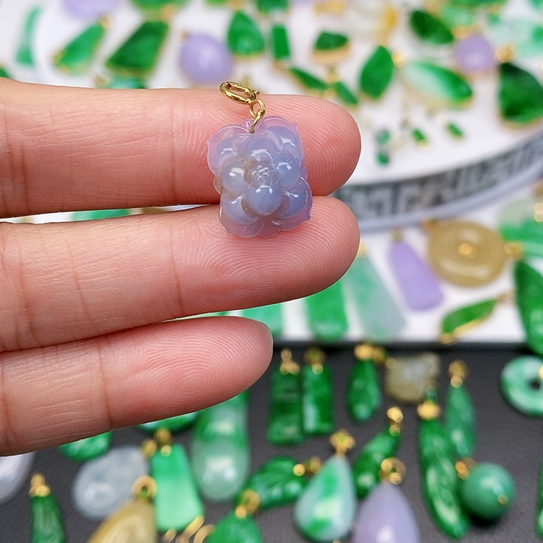 翡翠吊坠(不含链)18K金镶嵌