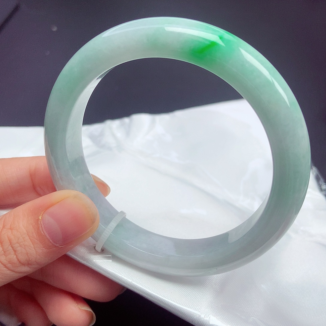 翡翠未镶嵌手镯58-59圈口