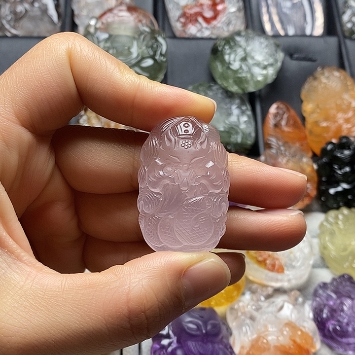 未镶嵌颈饰水晶水晶吊坠