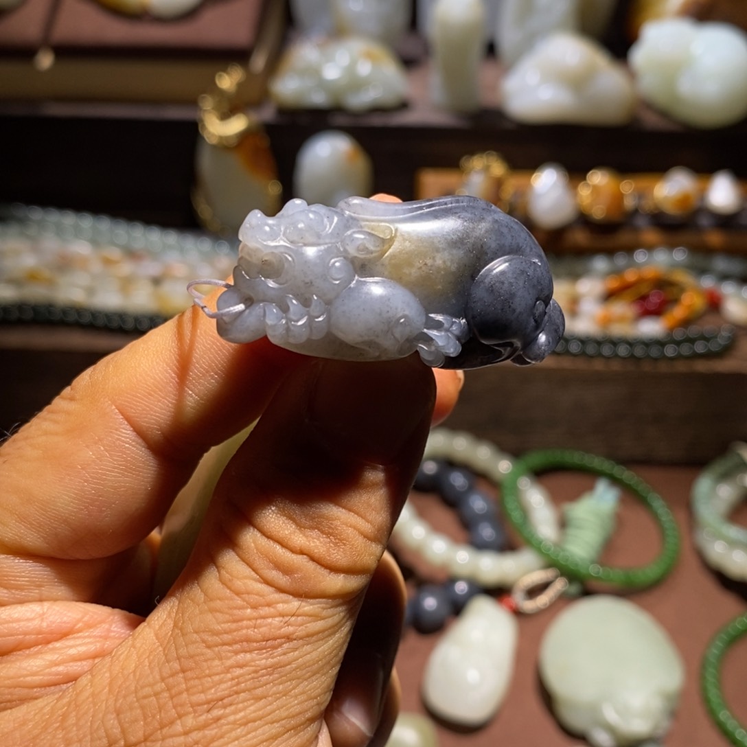 和田玉挂件未镶嵌