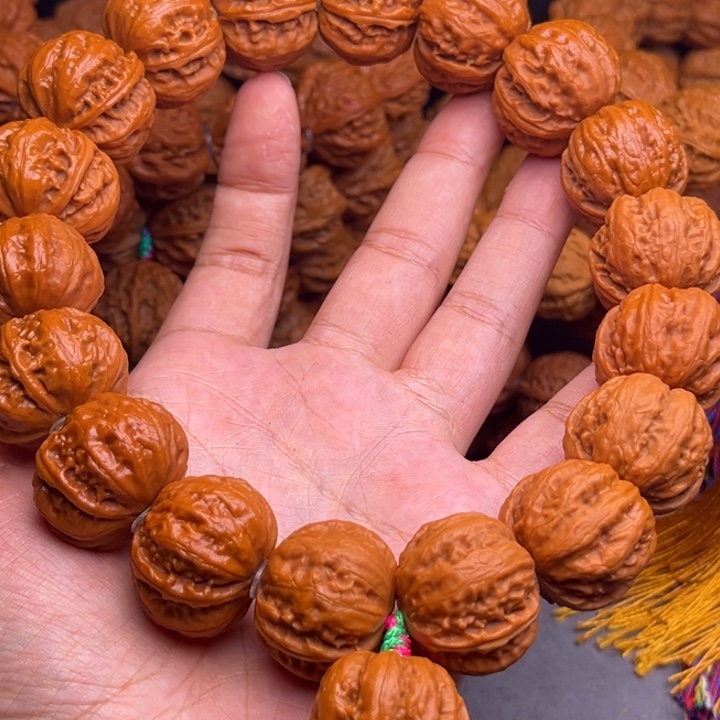 猴头核桃吊坠编号888