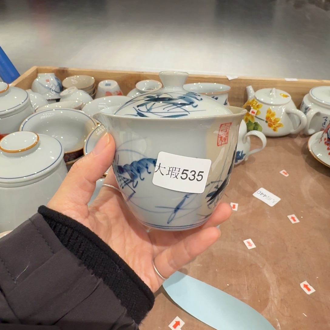 釉下手绘茶具微瑕