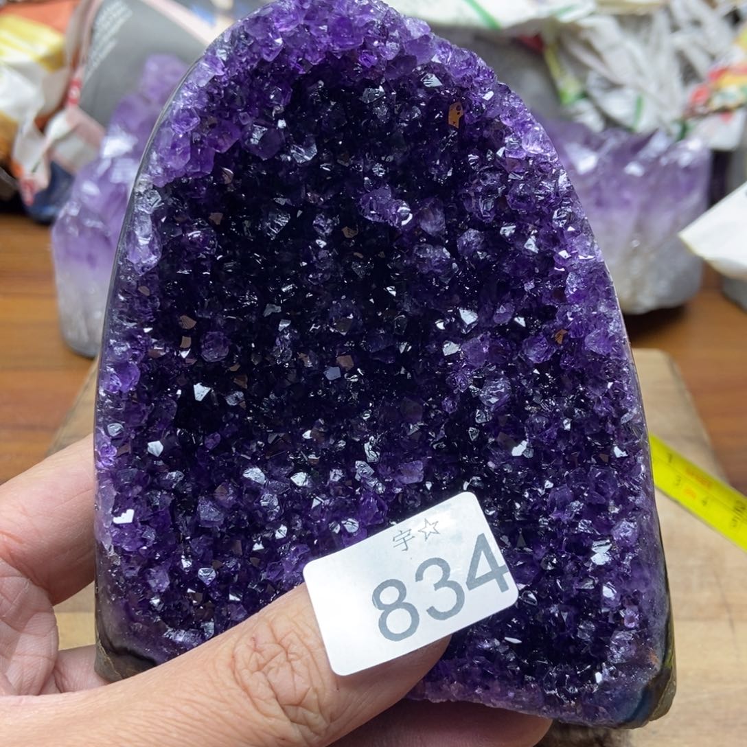 紫晶天然水晶摆件未镶嵌