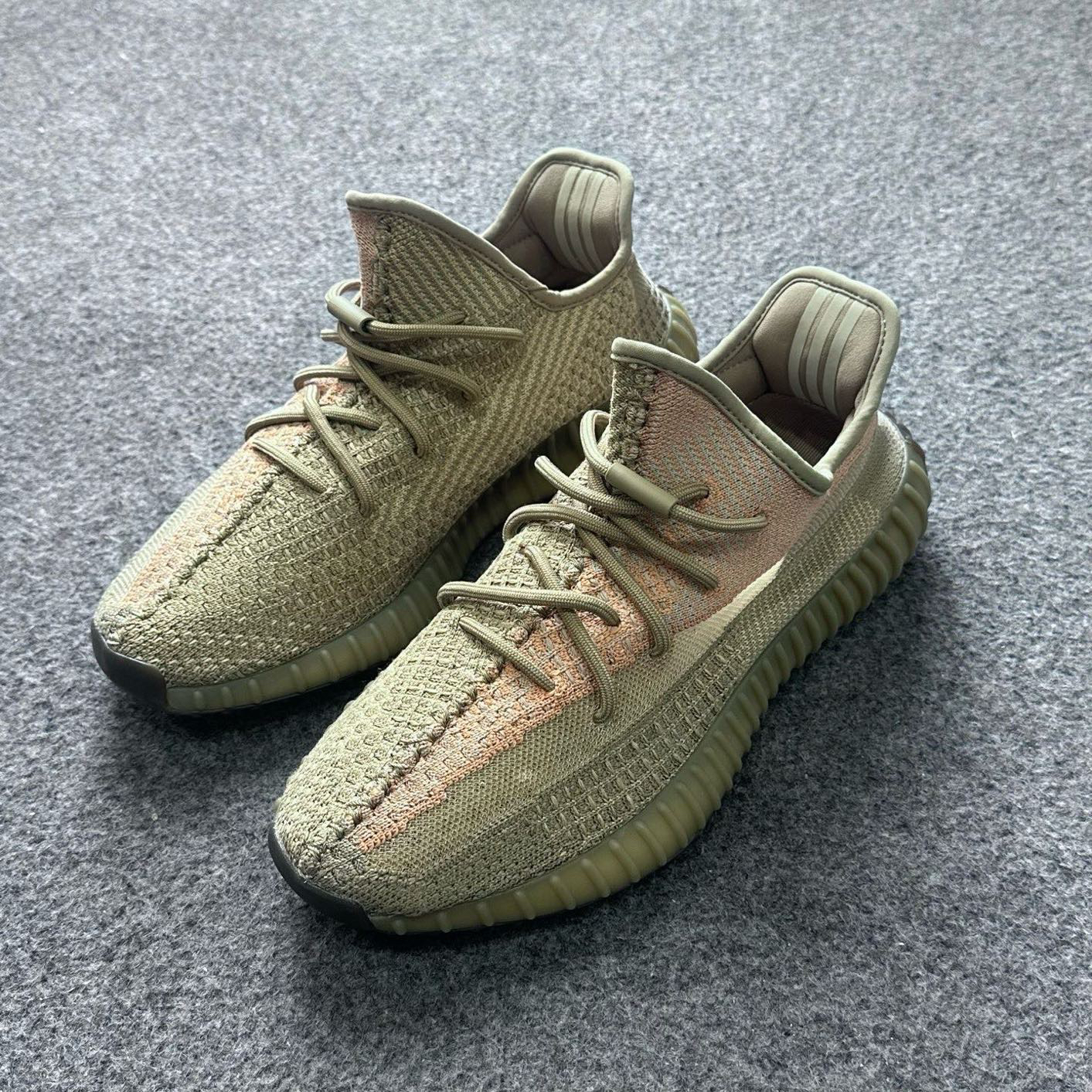 95新 MM6 Yeezy350脏橙 44码 A0604 鞋