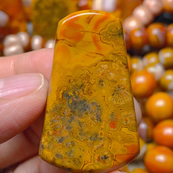 玛瑙/玉髓未镶嵌吊坠