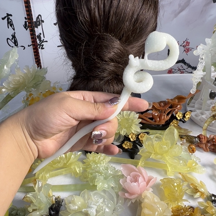 洋***记定制蛇纹石玉毛货发饰
