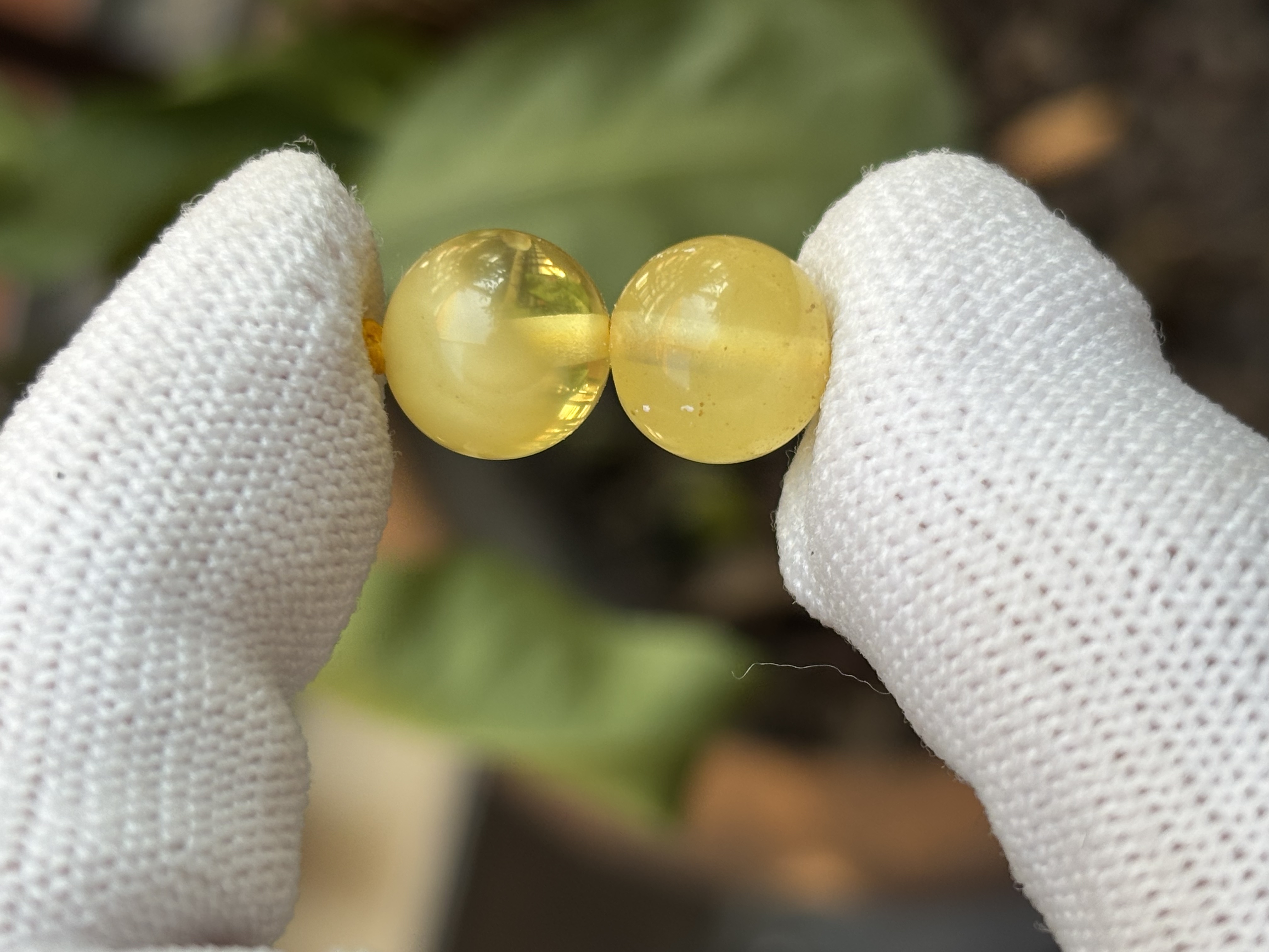 3812天然蜜蜡琥珀圆珠10.2mm