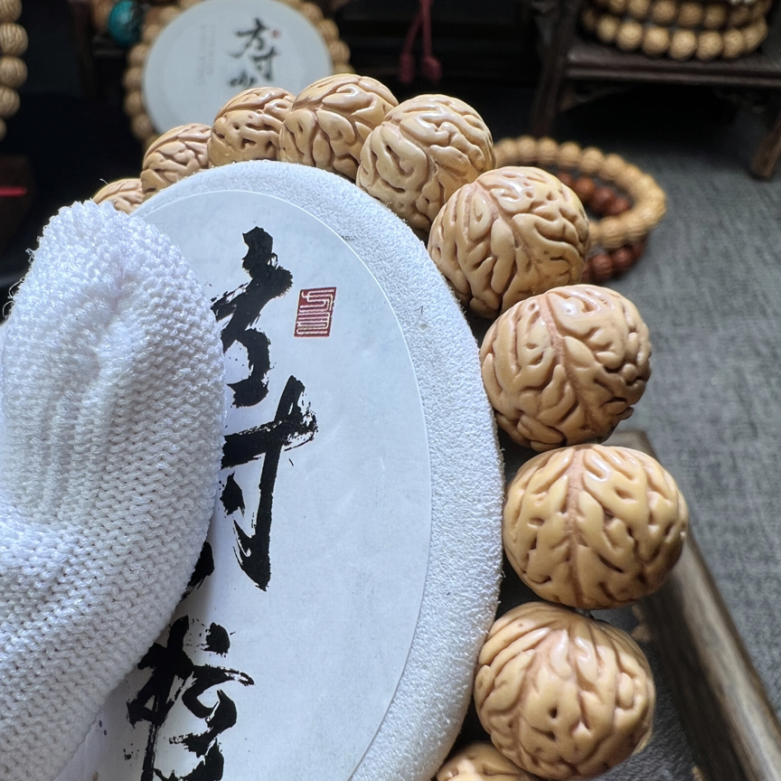 “小肠纹”桃核手串 东北 野生桃核 桃核手持文玩手串