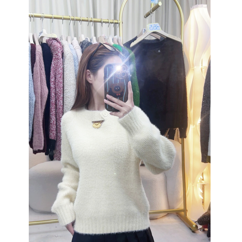 冬季新款韩版休闲慵懒风毛茸茸上衣宽松水貂绒设计感套头毛衣女潮