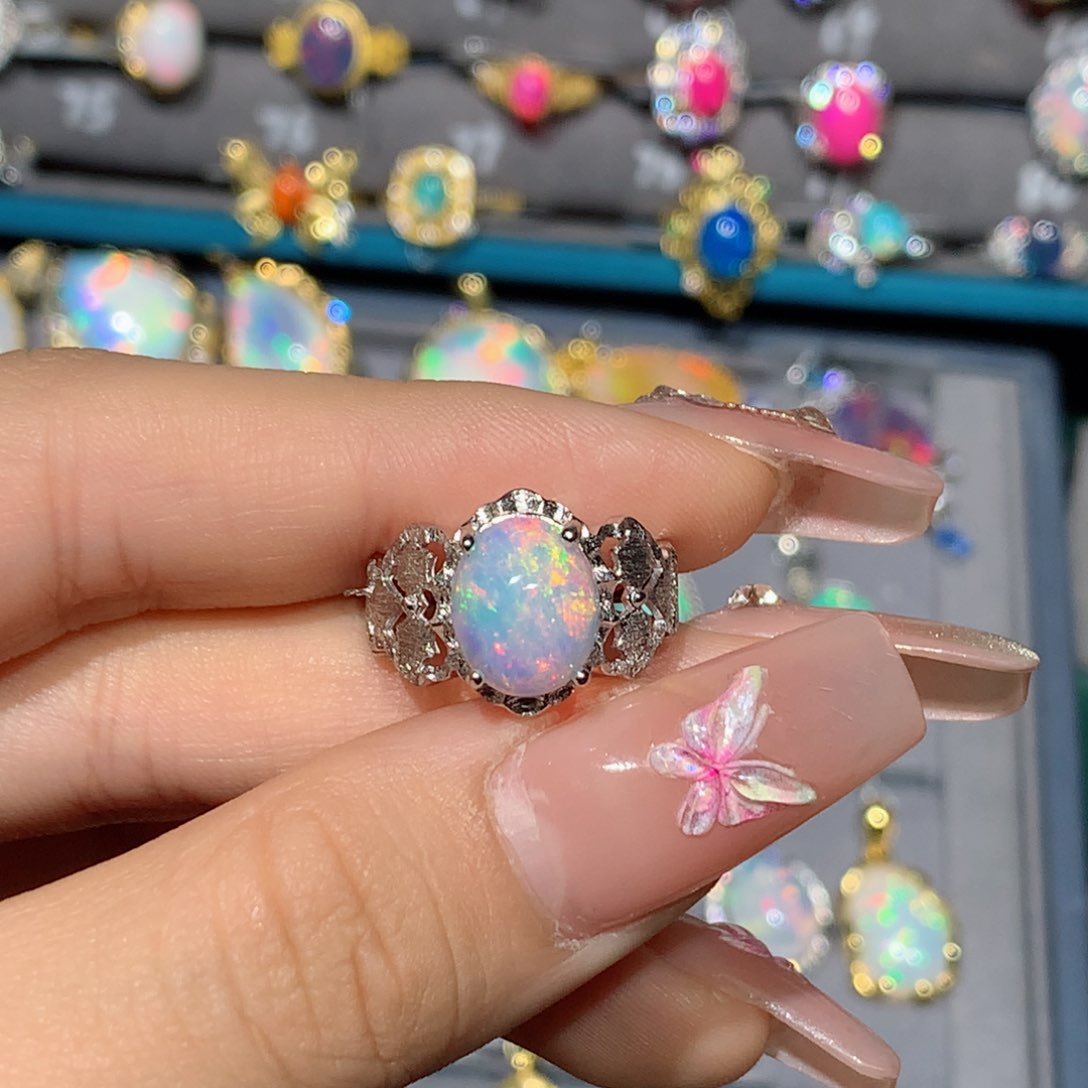 欧泊福利戒指银S925镶嵌不**.