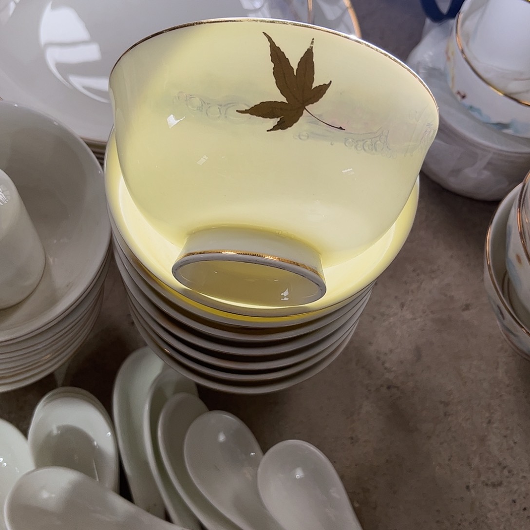 瓷片高脚碗八个4.5寸