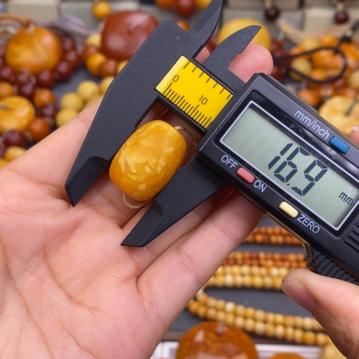 蜜蜡未镶嵌裸石蜜蜡X