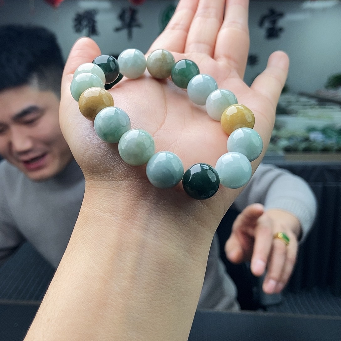 翡翠未镶嵌颈饰手串 颜色多样性发拍一发一