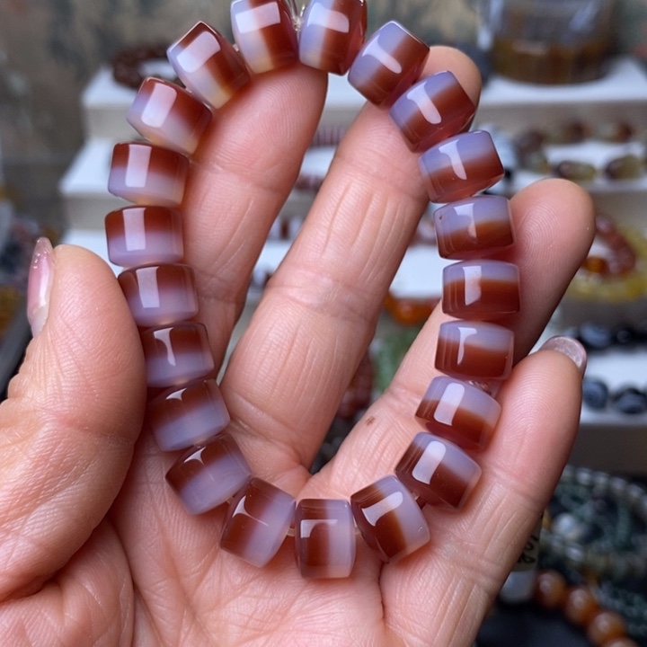 .***.玛瑙/玉髓未镶嵌手链