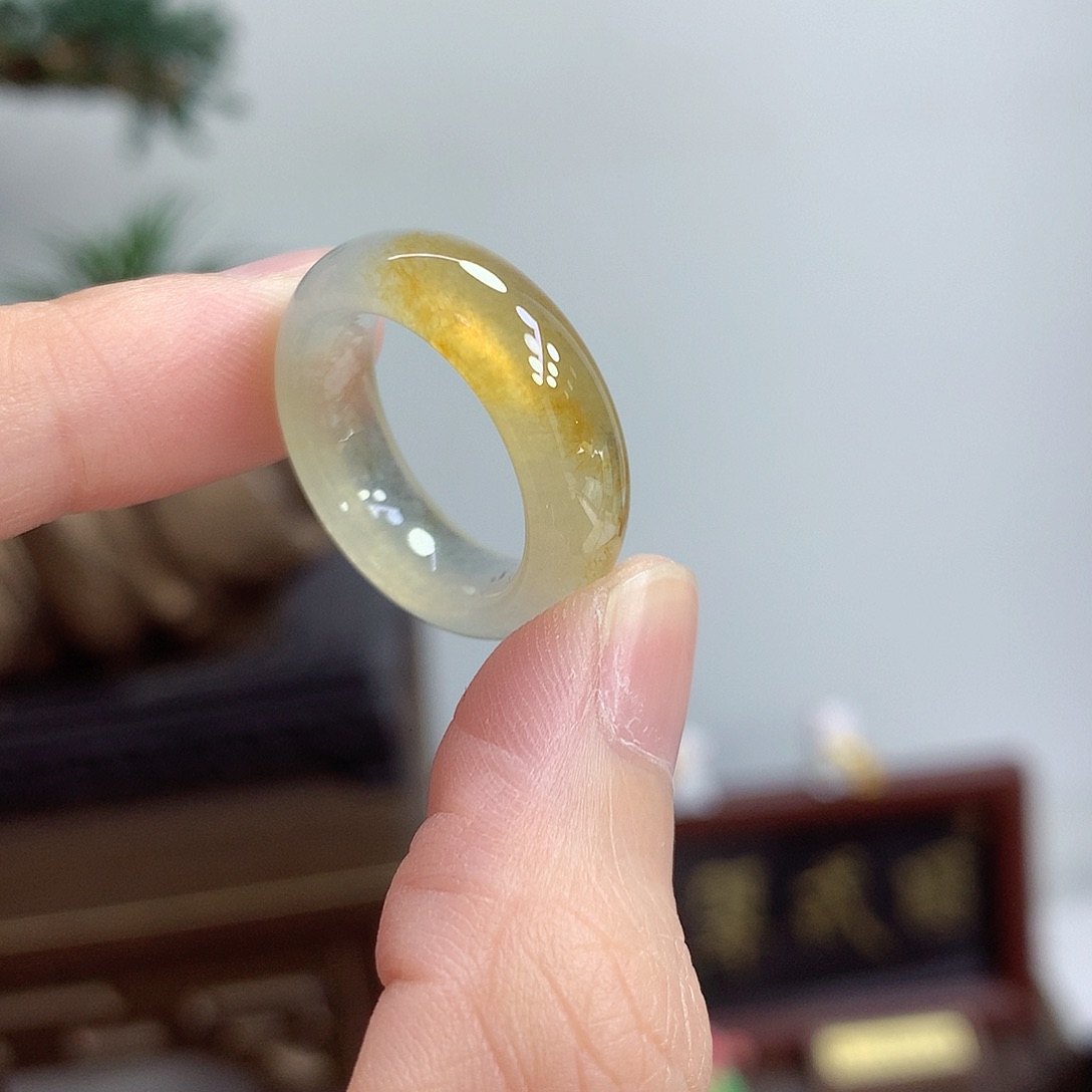 翡翠未镶嵌戒指13-14号