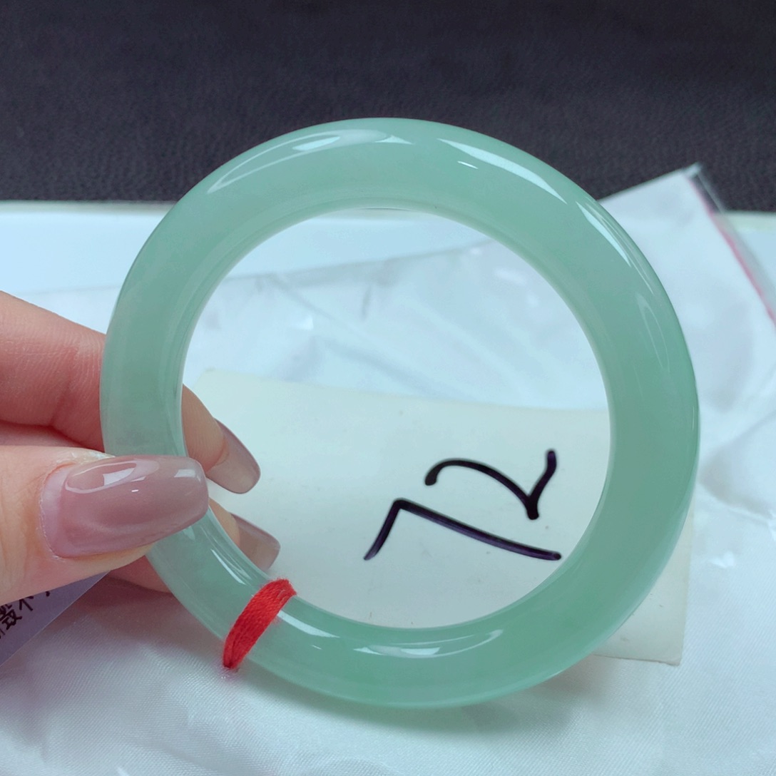 翡翠手镯未镶嵌手镯56