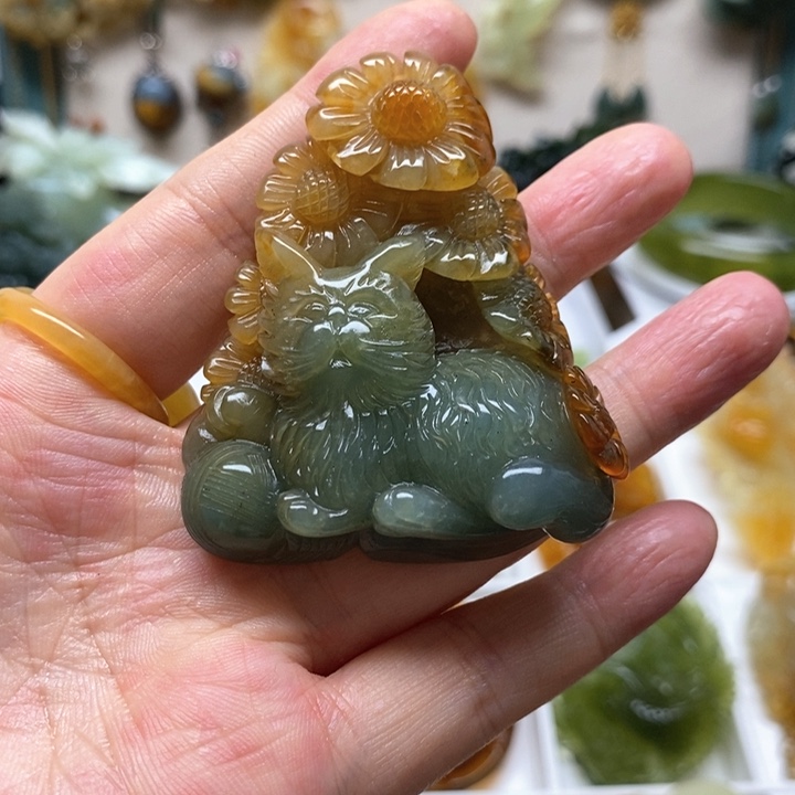 蛇纹石玉颈饰未镶嵌柴*儿