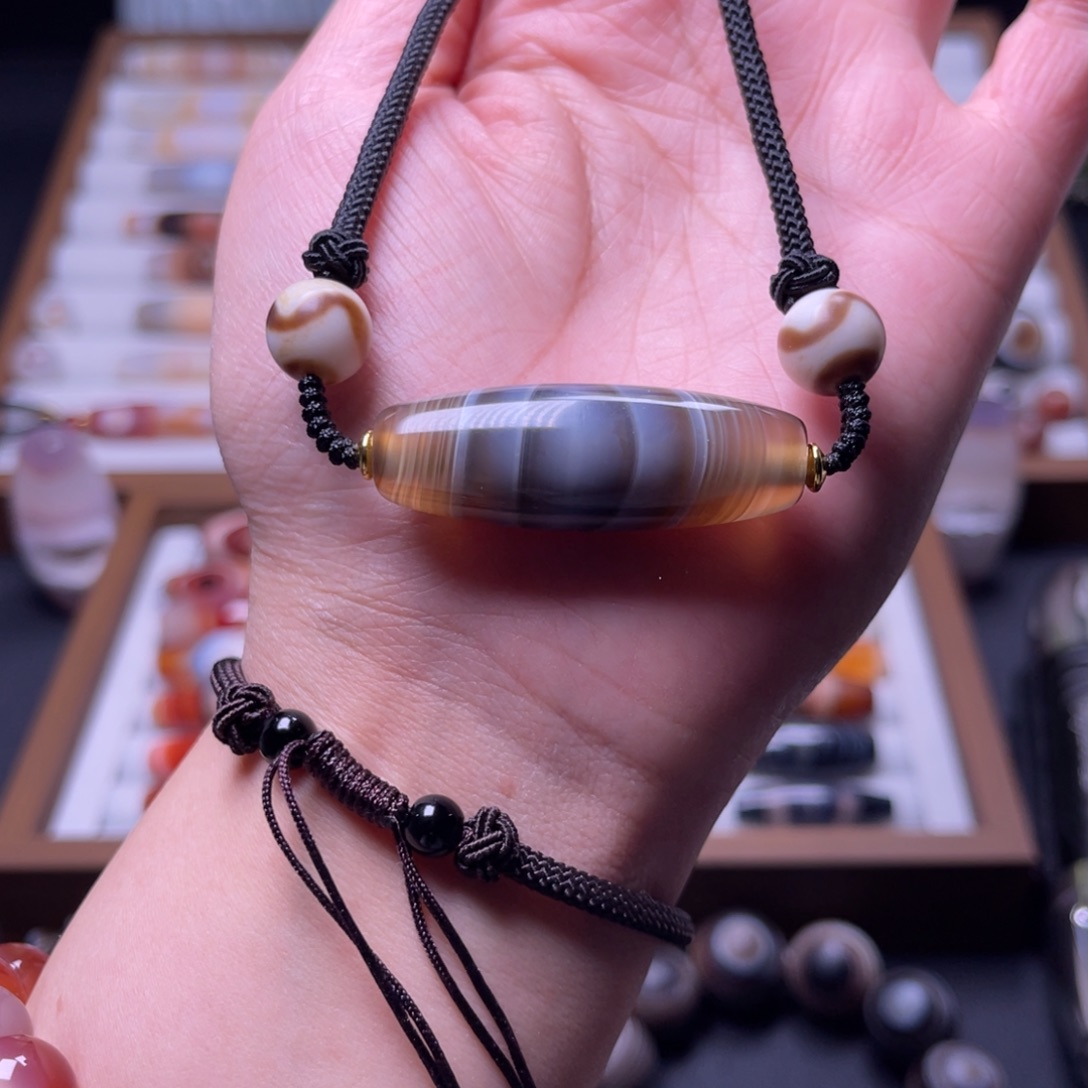 玛瑙/玉髓未镶嵌颈饰