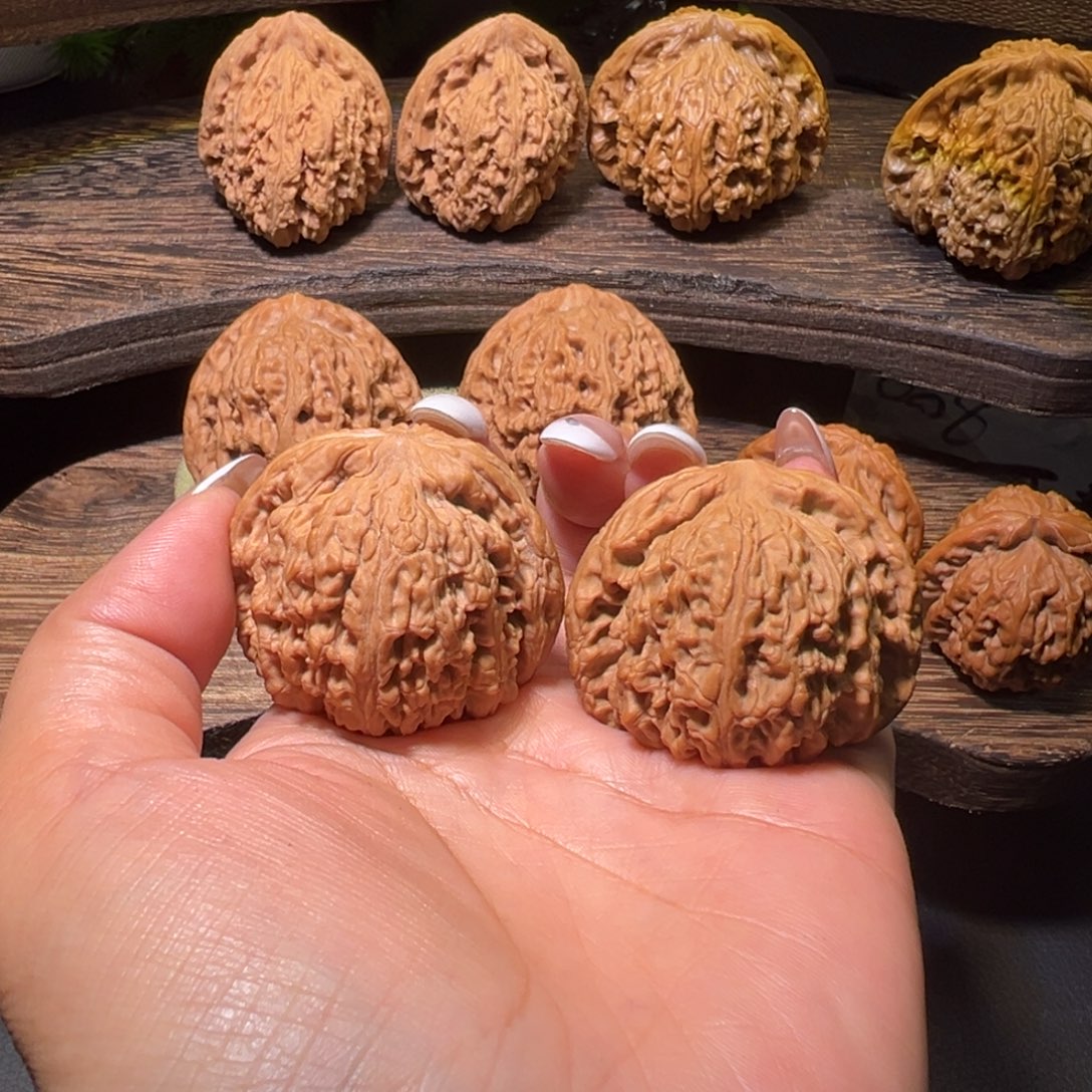 信***念吊坠文玩核桃南疆石43微修