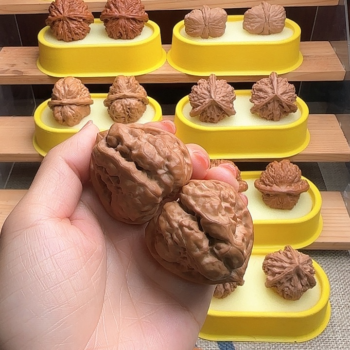 吊坠文玩核桃三角蛙