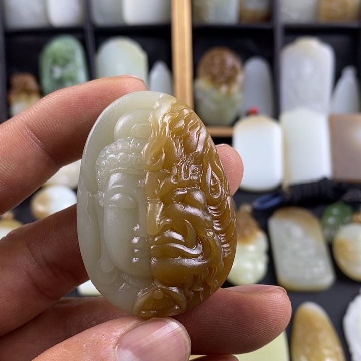 和田玉未镶嵌挂件