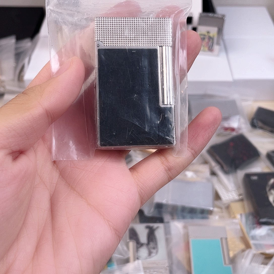 明铬哈哈哈哈哈哈哈哈哈哈