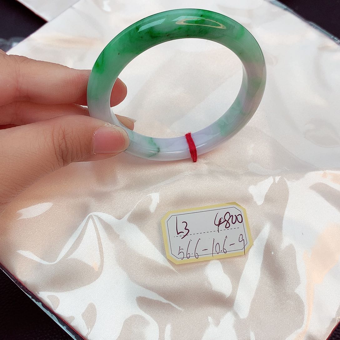 翡翠手镯未镶嵌天然缅甸翡翠A货