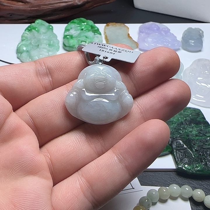 翡翠未镶嵌颈饰天然翡翠A货01