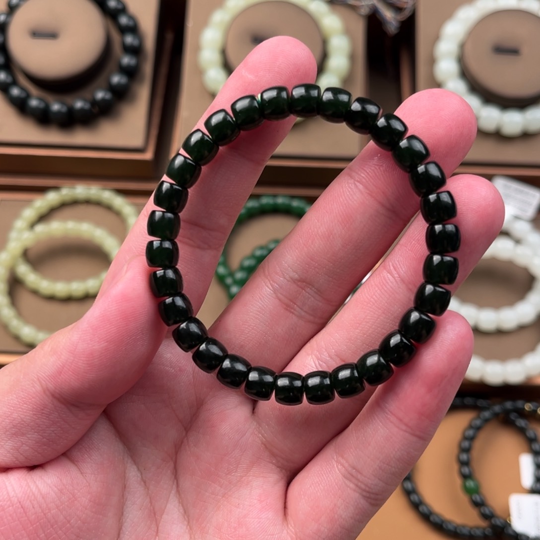 手链未镶嵌和田玉