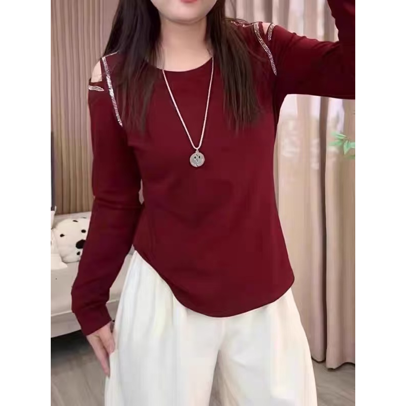 轻熟名媛气质长袖T恤女春秋百搭时髦镂空露肩设计打底衫内搭上衣
