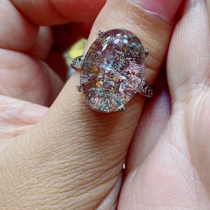 未镶嵌颈饰水晶水晶