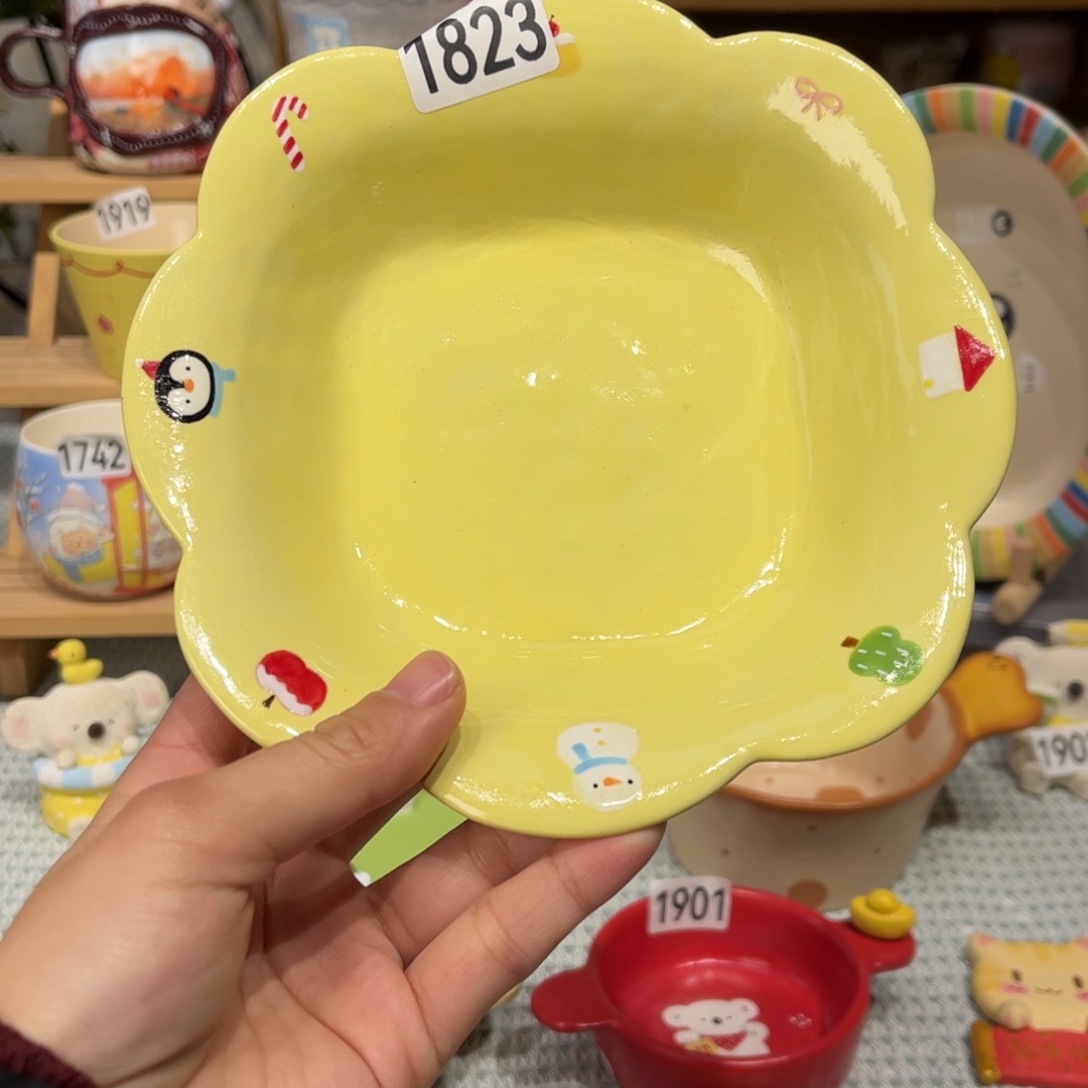 瓷片1823哈哈哈哈哈哈哈哈哈哈