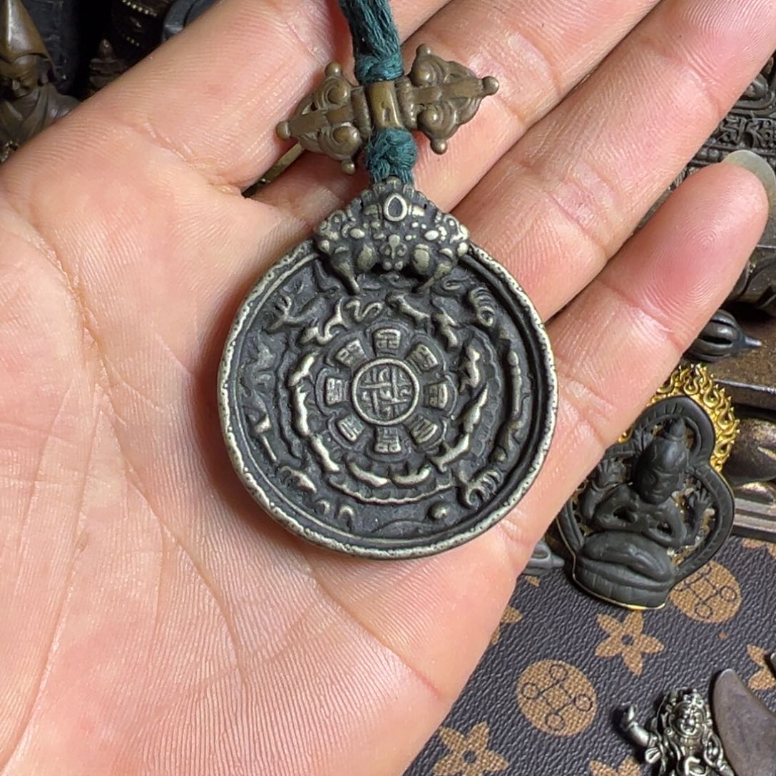 琉璃手工艺品谢谢