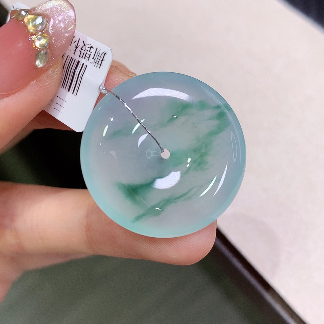 翡翠未镶嵌颈饰编号24