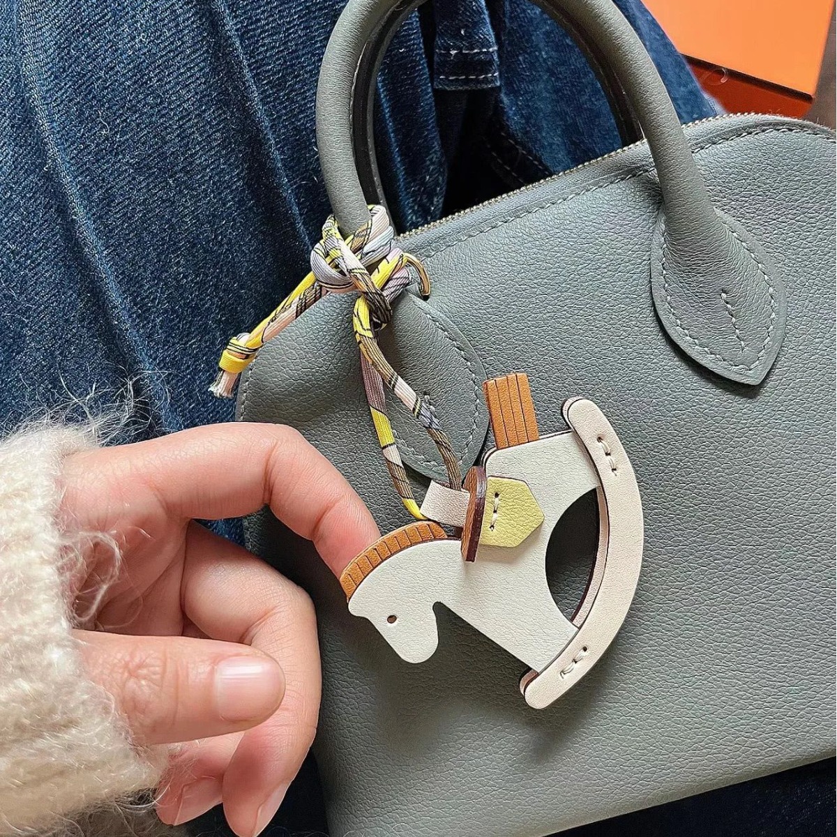 t【t专拍】新款真皮摇摇小木马包包挂件创意可爱挂饰